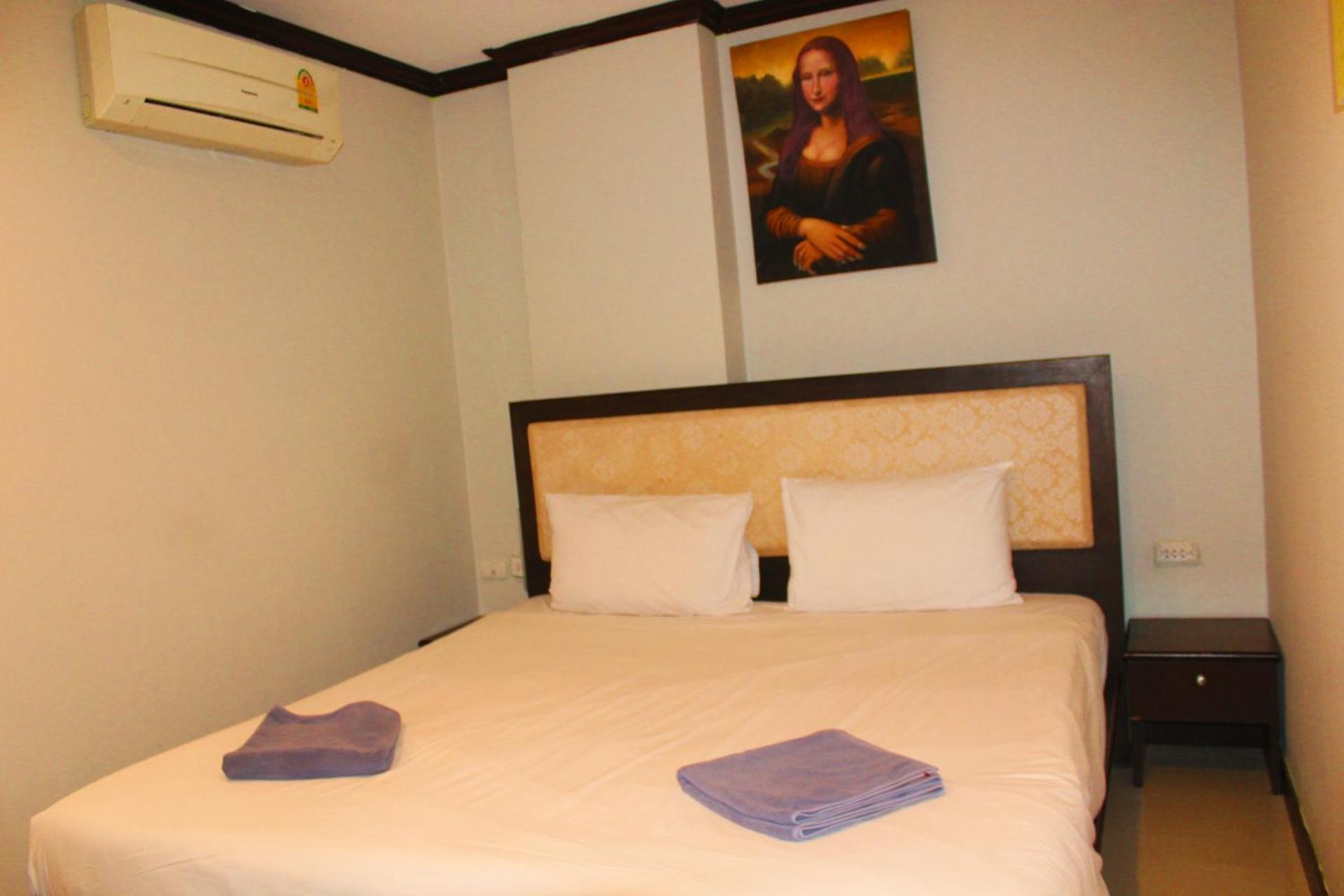 Hollywood Inn Hotel Patong 외부 사진