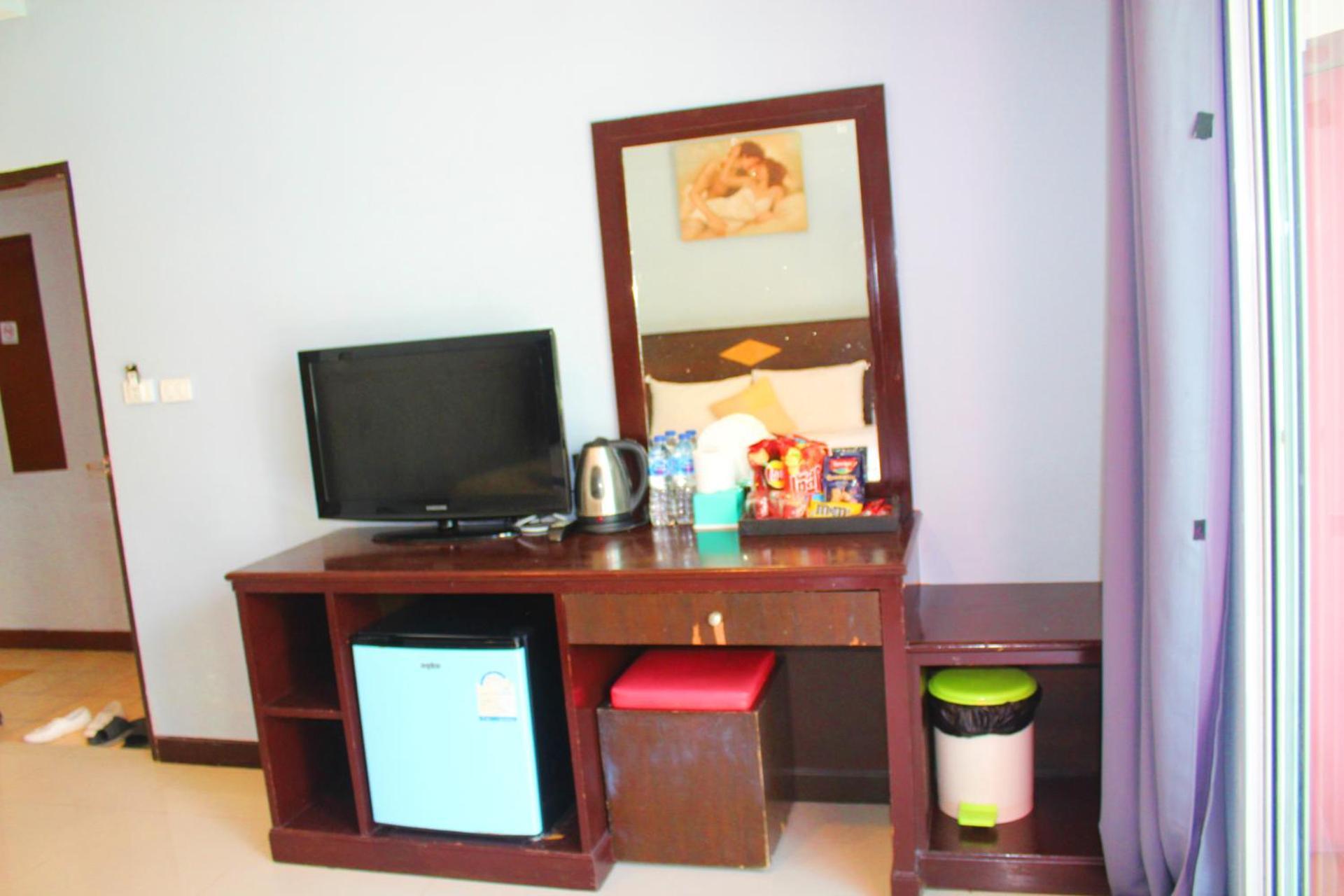Hollywood Inn Hotel Patong 외부 사진