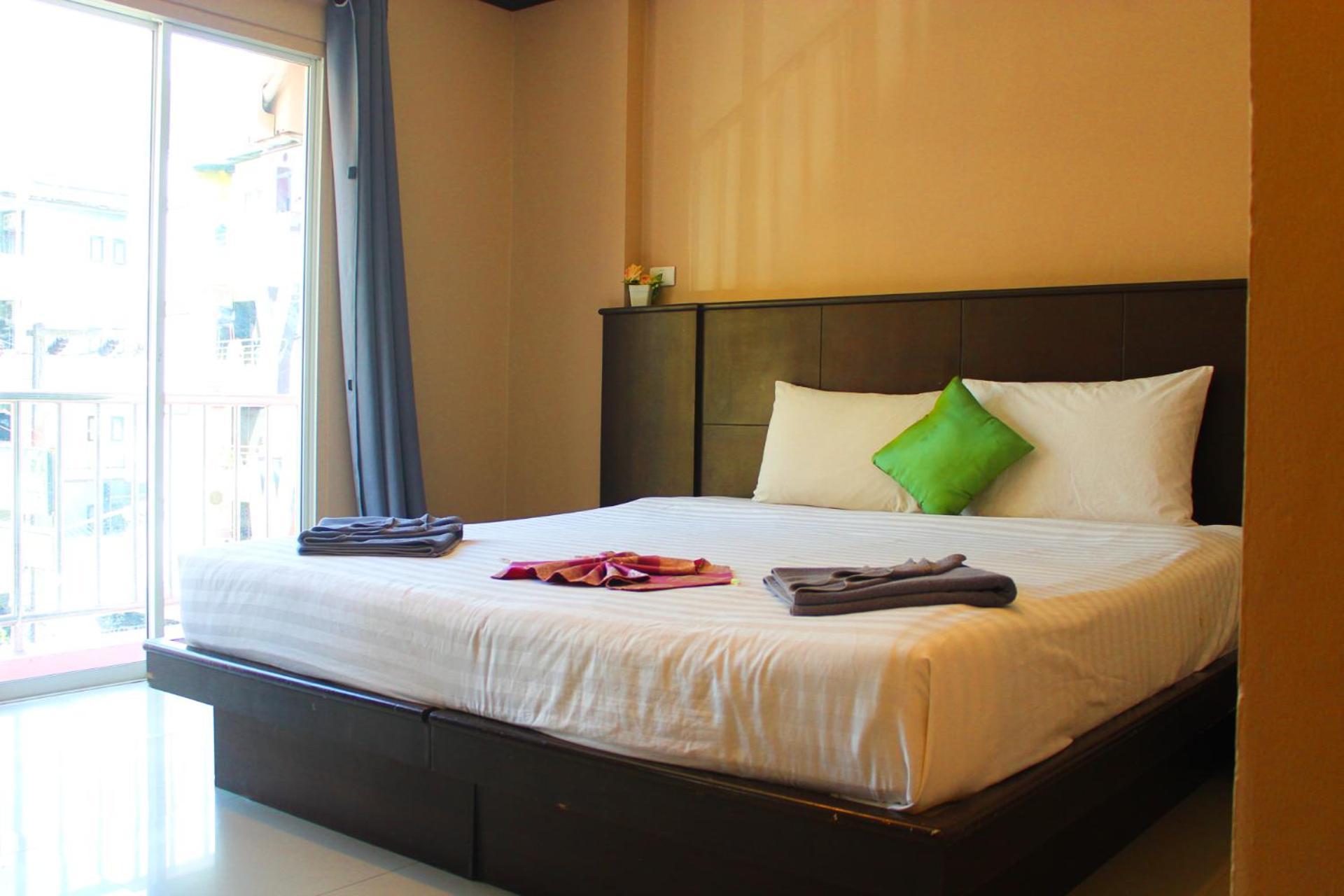 Hollywood Inn Hotel Patong 외부 사진
