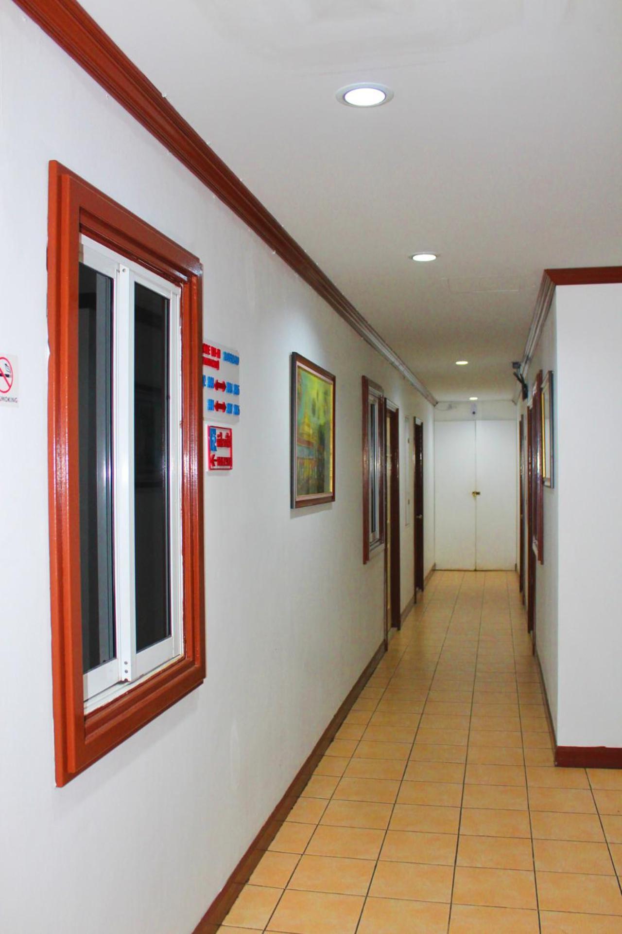 Hollywood Inn Hotel Patong 외부 사진