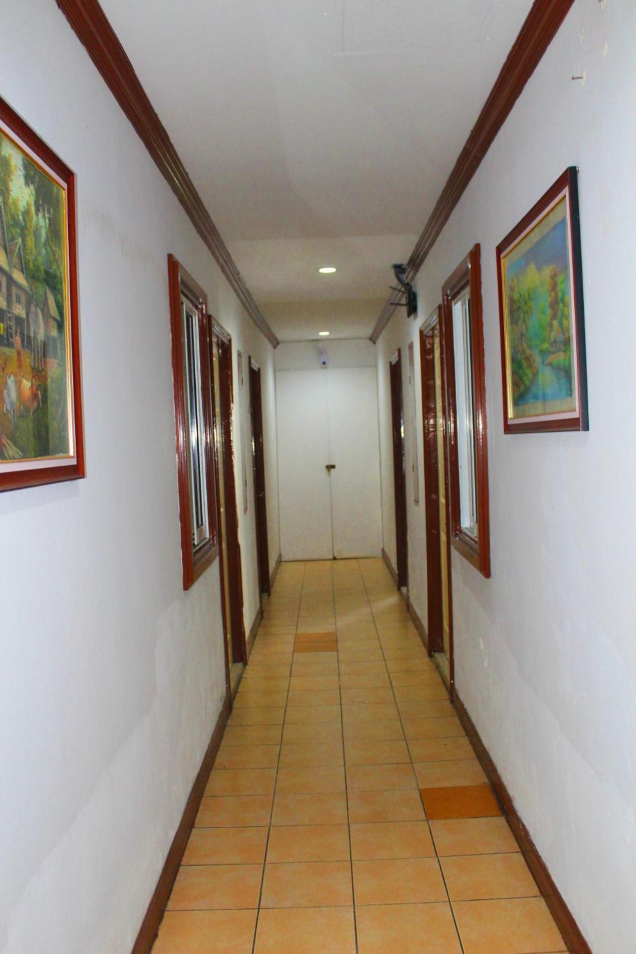 Hollywood Inn Hotel Patong 외부 사진