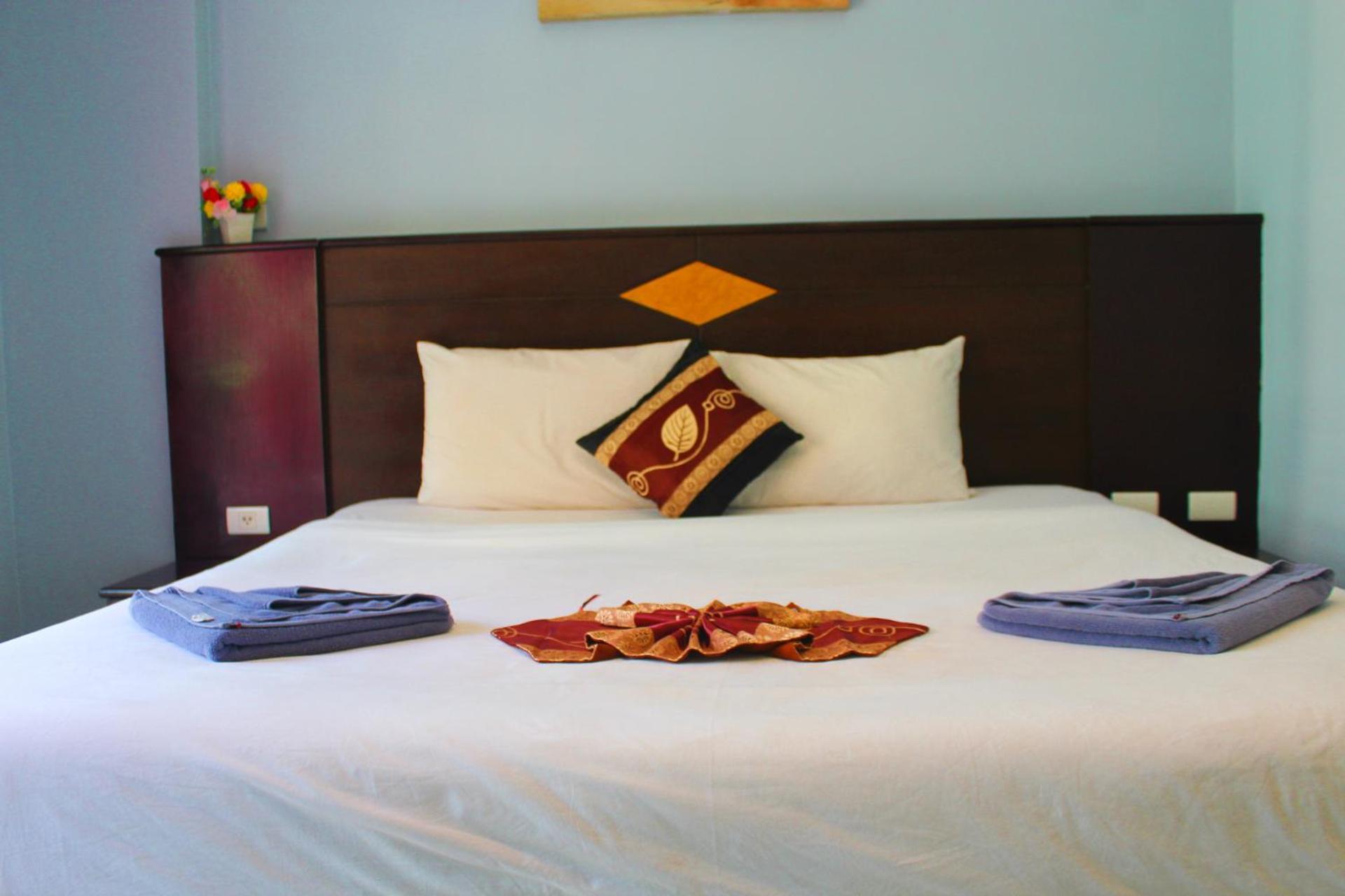 Hollywood Inn Hotel Patong 외부 사진