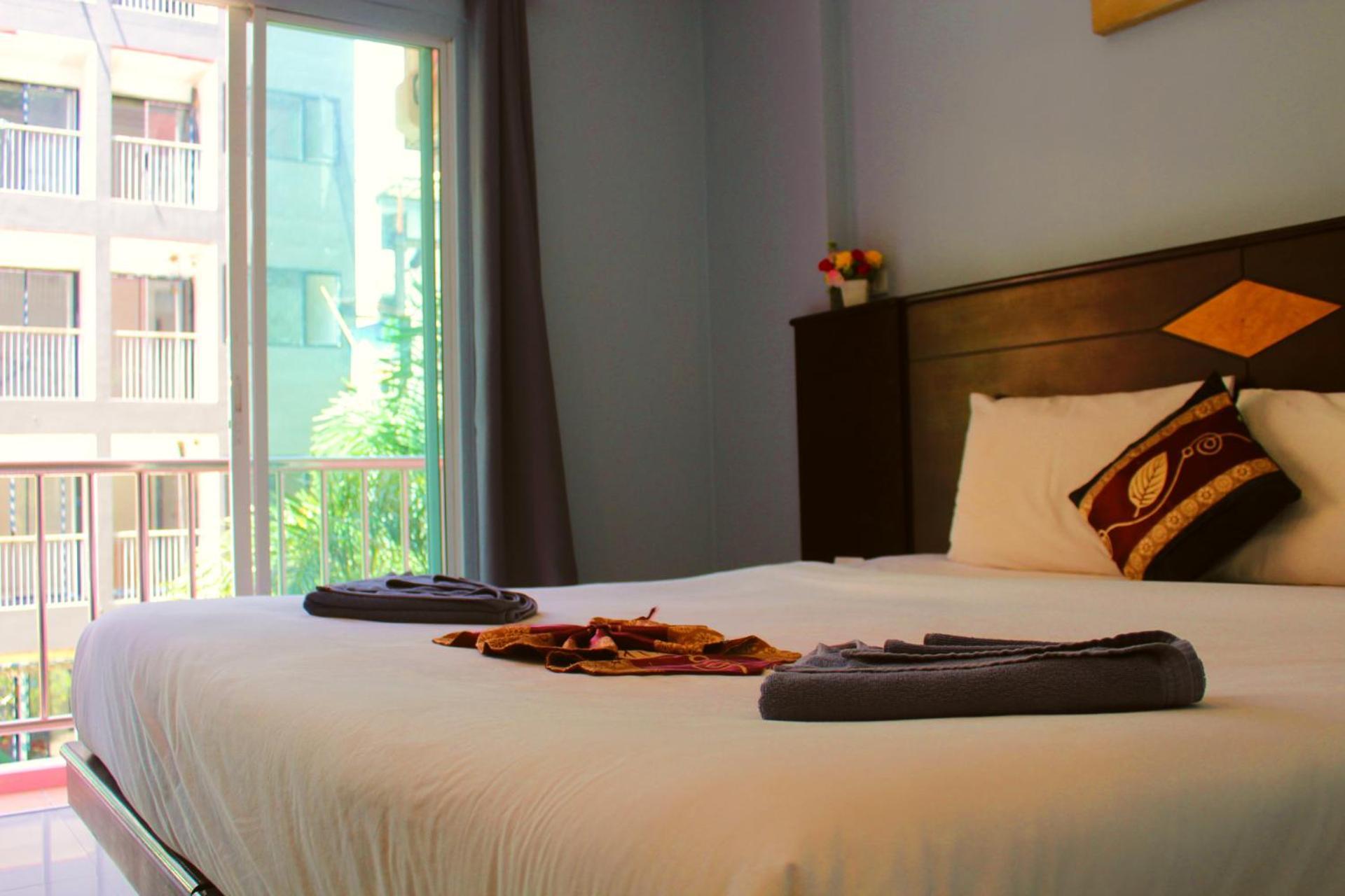 Hollywood Inn Hotel Patong 외부 사진