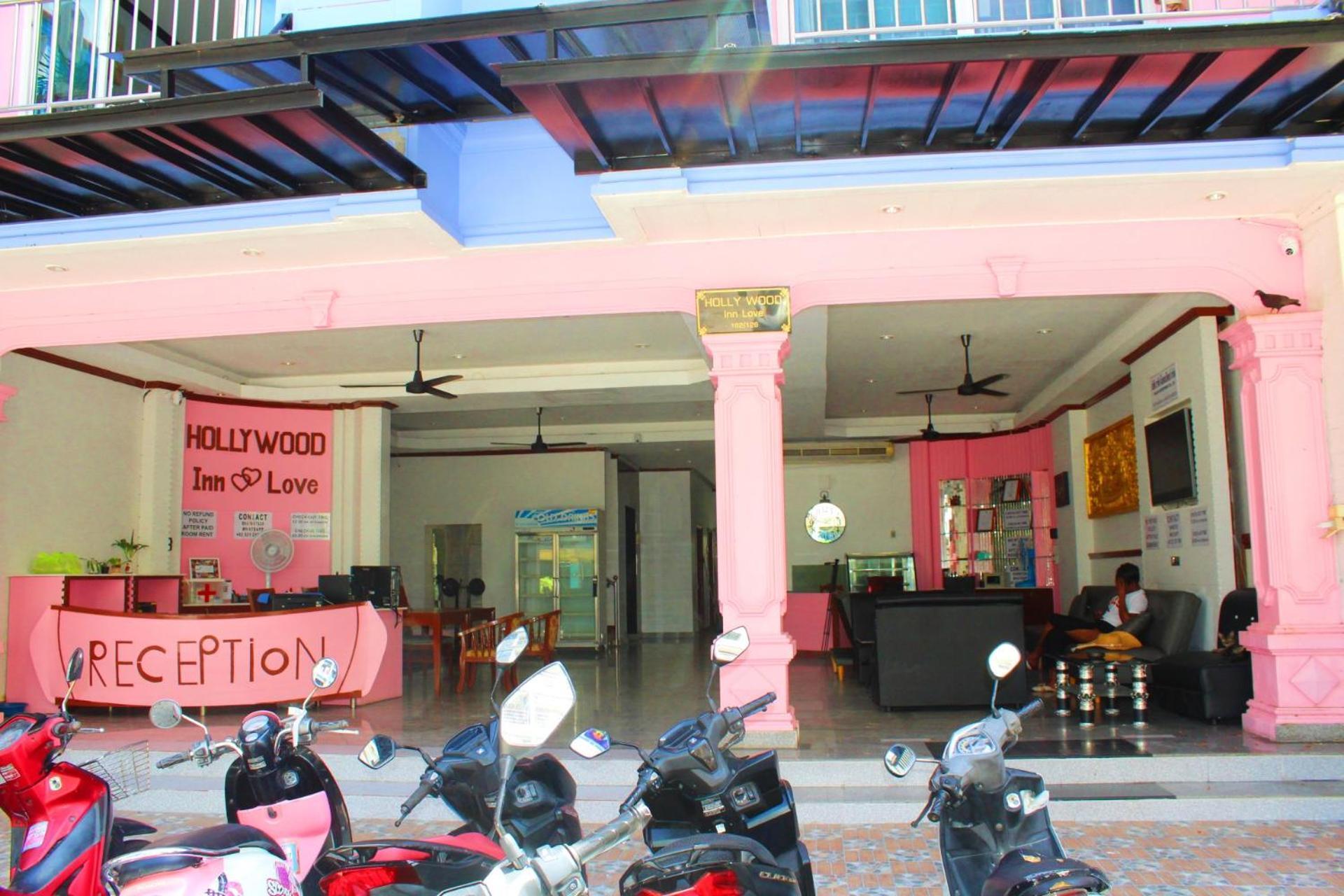 Hollywood Inn Hotel Patong 외부 사진